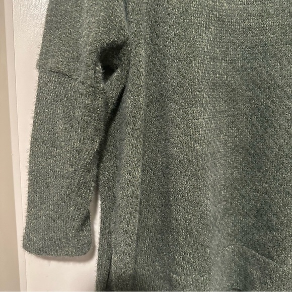 Pink Lily green oversized sweater size S - Picture 2 of 7